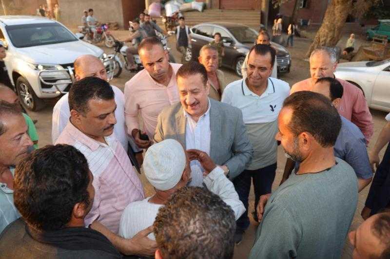 محافظ المنوفية يزور المواقع المتضررة من ارتفاع منسوب المياة ويوجه بتقديم الدعم اللازم