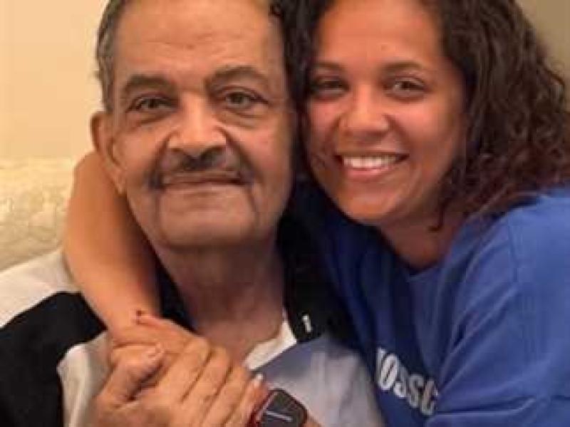 رحمة أحمد توجه رسالة إلى والدها