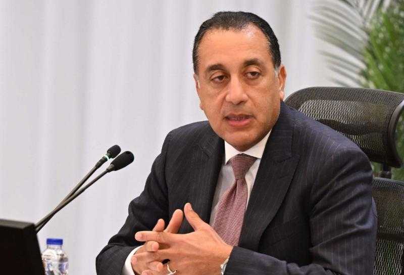 رئيس الوزراء يهنئ الرئيس السيسي بذكرى نصر أكتوبر