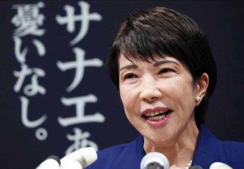 ساناي تاكايتشي.. «المرأة الحديدية» التي تقترب من قيادة اليابان