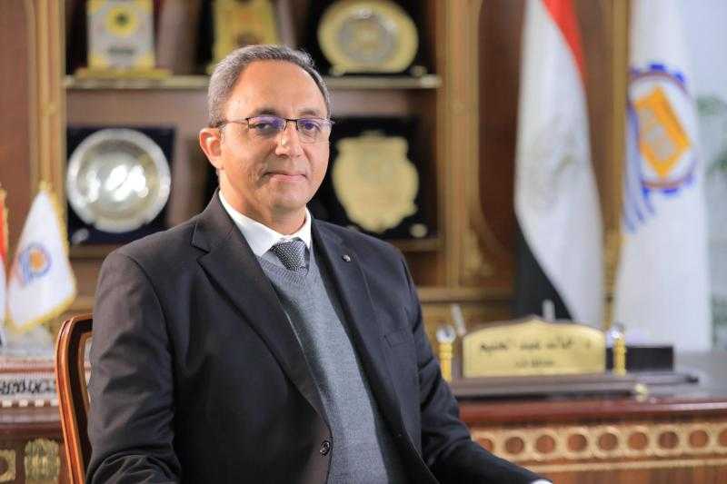 سكرتير عام مساعد محافظة قنا يشارك في افتتاح منتدى دندرة الاقتصادي