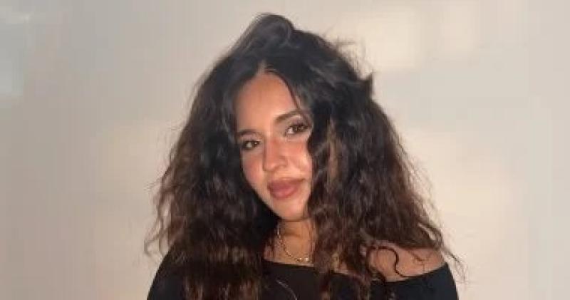 ماس رحيم تطمئن جمهورها بعد وعكة صحية