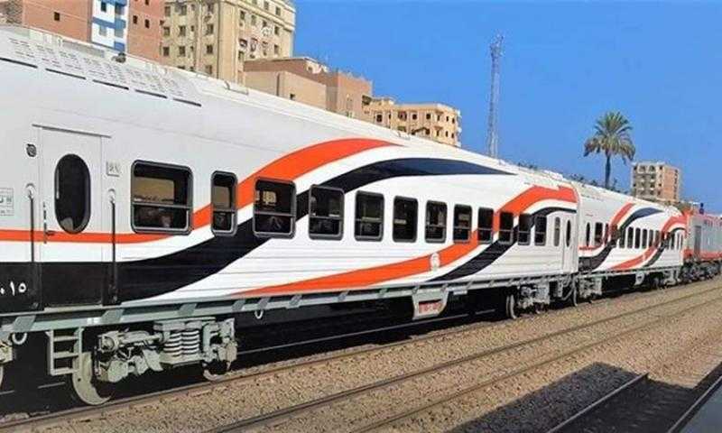 وزارة النقل تحذر من رشق القطارات وتدعو لحماية المرفق العام