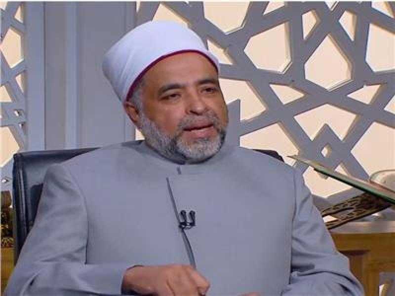 أقرأ القرآن ولا استطيع حفظه هل أحاسب؟.. أمين الفتوى يجيب