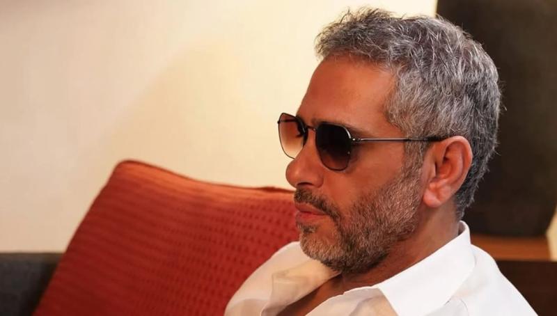 صحفي وإعلامي لبناني يكشف تفاصيل  تسليم فضل شاكر نفسه للسلطات اللبنانية