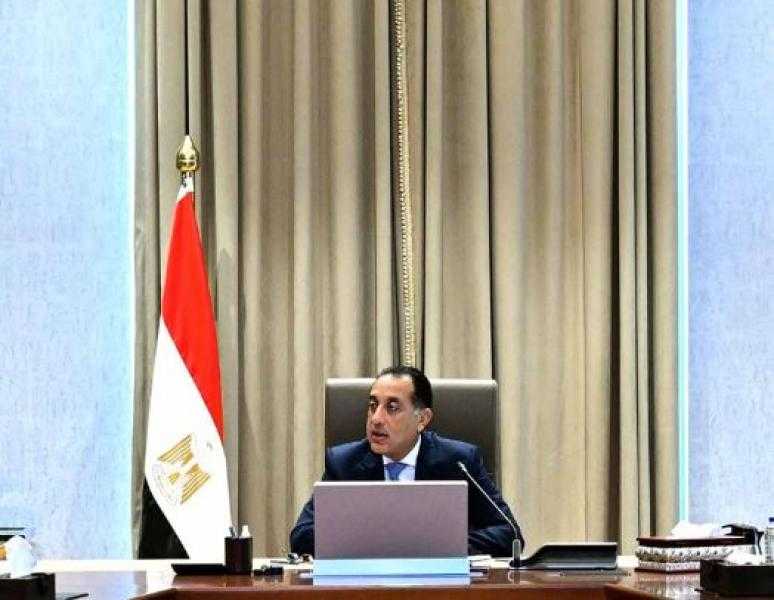 مدبولي يستعرض جهود توفير الطاقة اللازمة للقطاعات الإنتاجية والتنموية والاستهلاكية