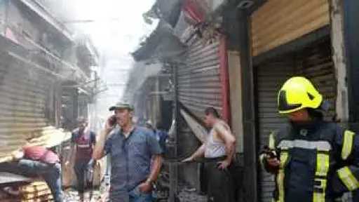 خسائر مادية فادحة.. حريق يلتهم محل أسماك وطيور... خسائر مادية فادحة.. حريق يلتهم محل أسماك وطيور في أبوتشت بقنا