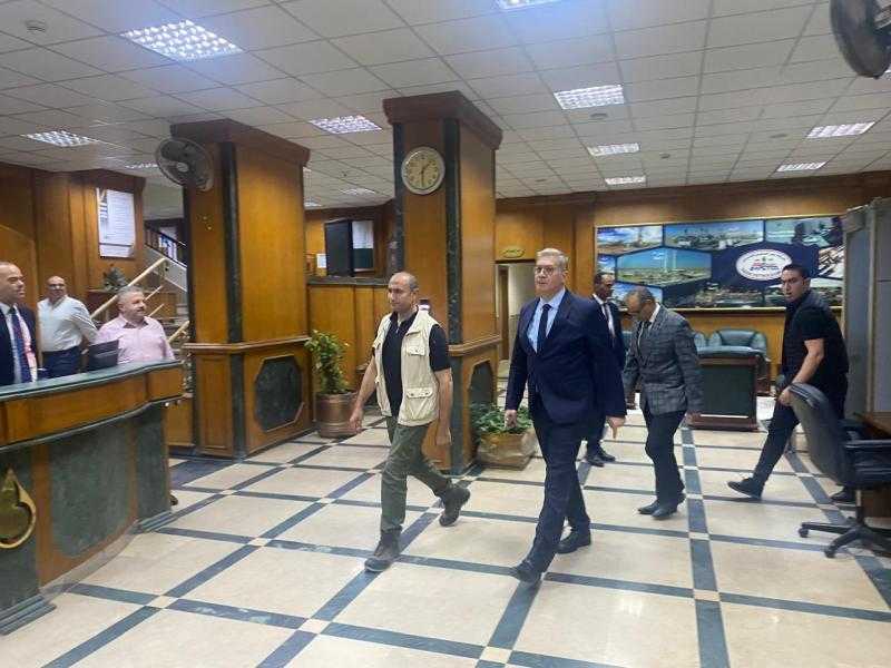زيارة مفاجئة لوزير البترول والثروة المعدنية لشركة بدرالدين يعقبها اجتماع لمتابعة خطط الإنتاج والسلامة