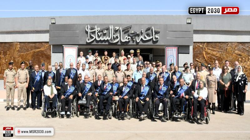 معرضاً فنياً لإبداعات المحاربين القدماء بمناسبة الإحتفال بذكرى إنتصارات أكتوبر المجيدة