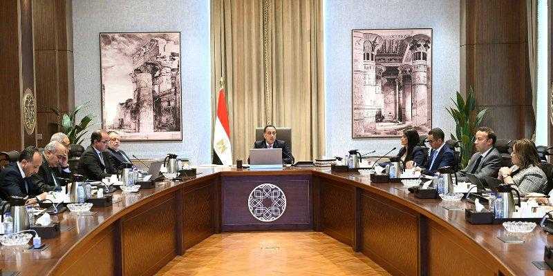 رئيس الوزراء يُتابع مستجدات إجراءات تنفيذ برنامج الإصلاح الاقتصادي الذي يتم تنفيذه بالتعاون مع صندوق النقد