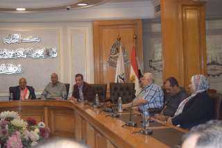 جلسة إجراءات عاجلة لشُعبة المخابز ..انتخاب خالد فكري رئيسًا خلفًا لعطية حماد