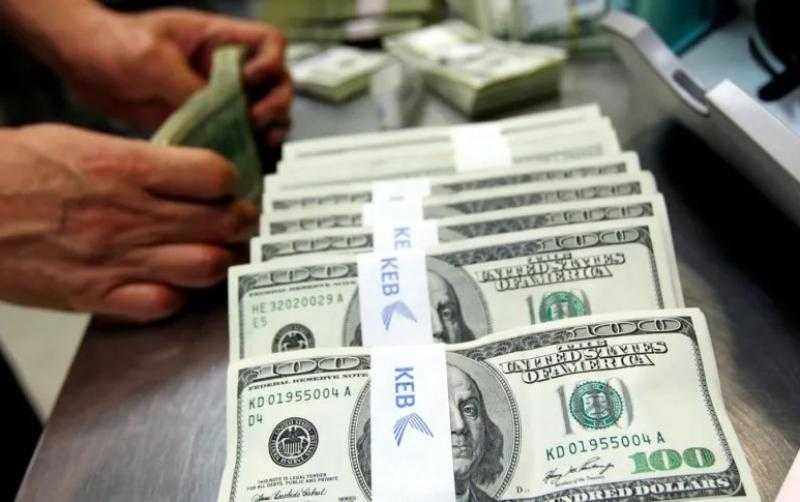 ضربات أمنية جديدة تضبط متاجرين بالنقد الأجنبي بـ5 ملايين جنيه