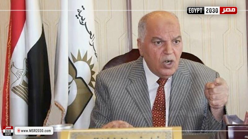 خلف الزناتي نقيب المعلمين ورئيس اتحاد المعلمين العرب