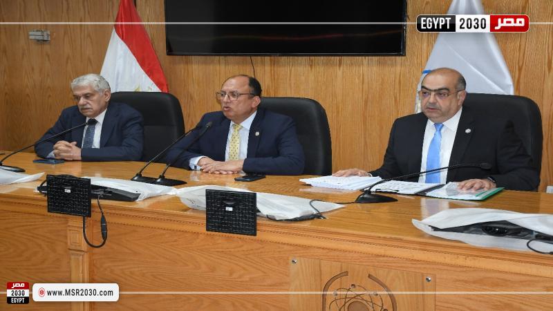 رئيس جامعة حلوان 