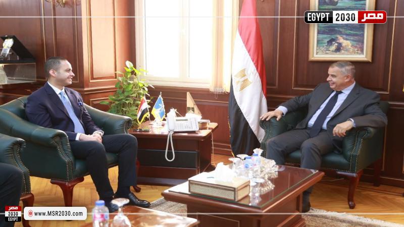 نائب وزير الصحة مع محافظ الإسكندرية
