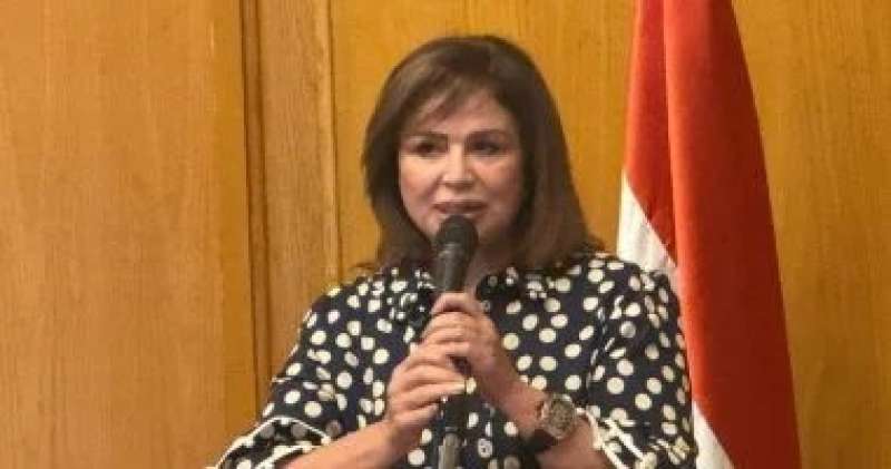 إلهام شاهين 