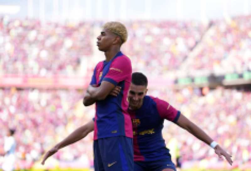 برشلونة يرد على الاتحاد الإسباني بشأن أزمة استبعاد لامين يامال من المنتخب