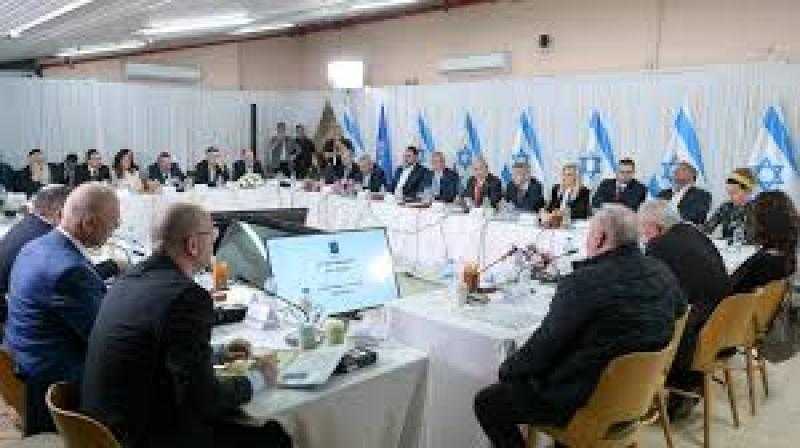 بدء جلسة مجلس الوزراء الإسرائيلي للتصويت على اتفاق غزة