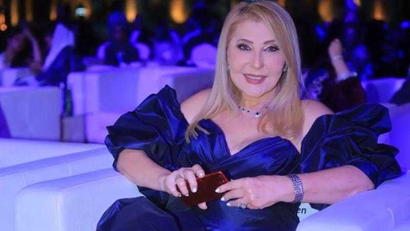 بفستان أزرق مكشوف..أحدث ظهور للفنانة نادية الجندي