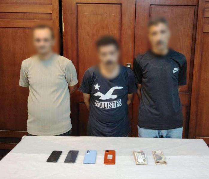 المتهمين 