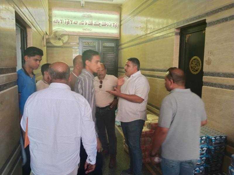 محافظ أسيوط: تشميع مخزن مواد غذائية بساحل سليم لمخالفته اشتراطات السلامة