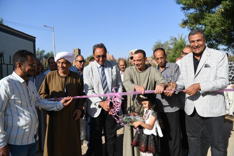 محافظ قنا 
