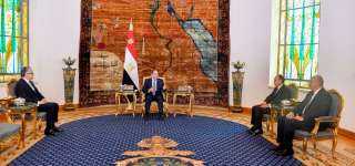 خالد العنانى يشكر الرئيس السيسى على دعمه الكبير للفوز برئاسة اليونسكو