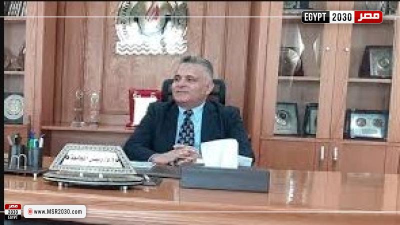 رئيس جامعة السويس