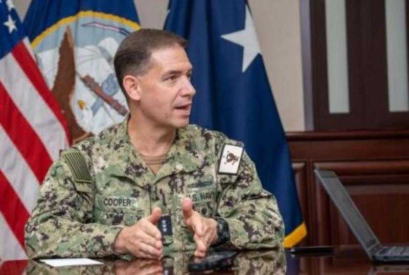 قائد القيادة الوسطى الأمريكية يزور غزة لبحث تأسيس مركز تنسيق دعم الاستقرار