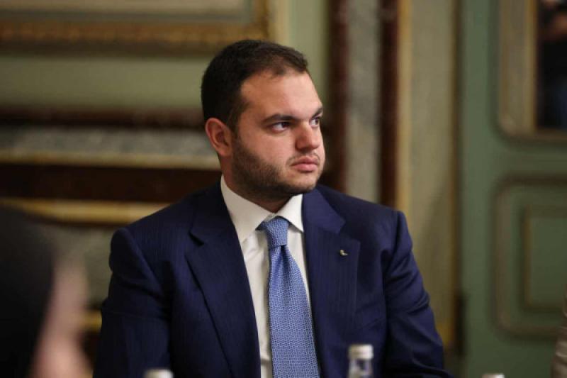 طارق أبو العينين