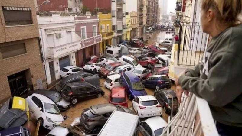 هطول أمطار غزيرة جنوب شرقي إسبانيا يتسبب في فيضان