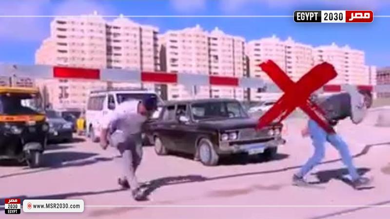 النقل تناشد المواطنين المشاركة في التوعية بعدم اقتحام المزلقان أو السير عكس الاتجاه أثناء غلقه