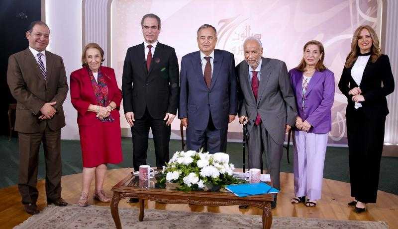 أحمد يوسف أحمد وعبد الله السناوي في لقاء نبيل فهمي بصالون ماسبيرو الثقافي