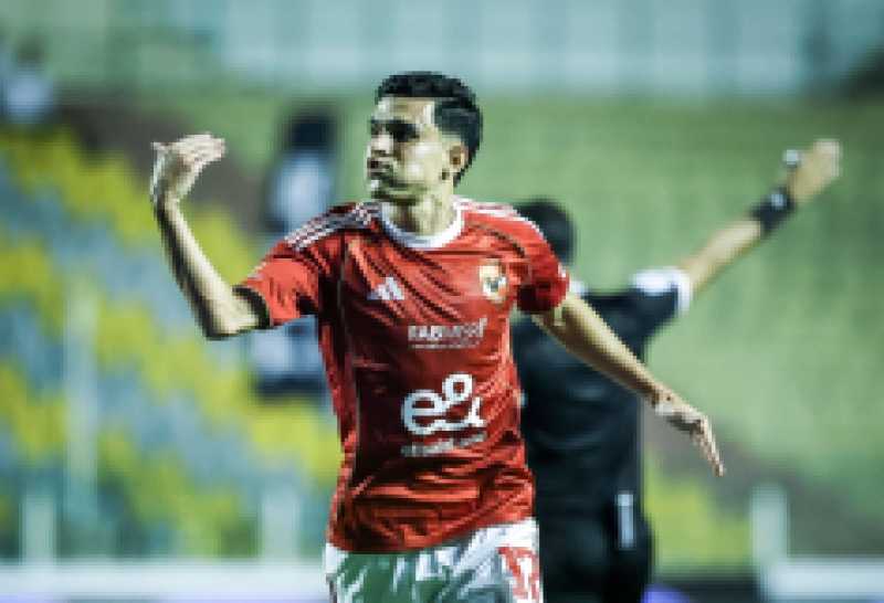 أشرف بن شرقي يغيب عن أولى مباريات المغرب في كأس العرب بسبب إصابة عضلية