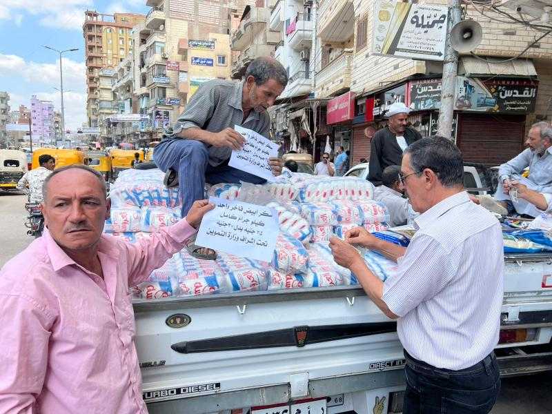 تموين الشرقية تواصل جهودها في مواجهة الغلاء وتوفير السلع الأساسية للمواطنين بههيا وكفر صقر