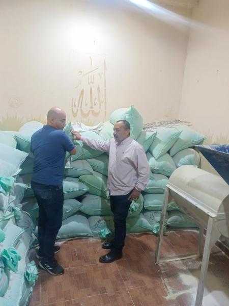 تموين الشرقية يضبط كميات من الدقيق البلدي المدعم المهرب بمنيا القمح والزقازيق