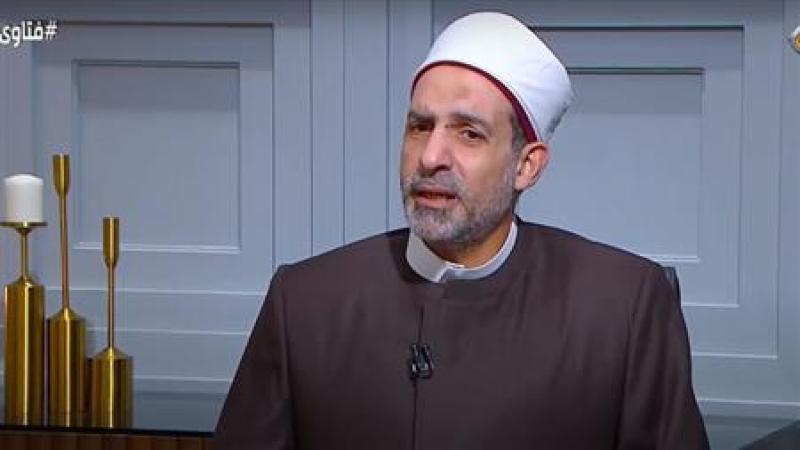 الدكتور على فخر 
