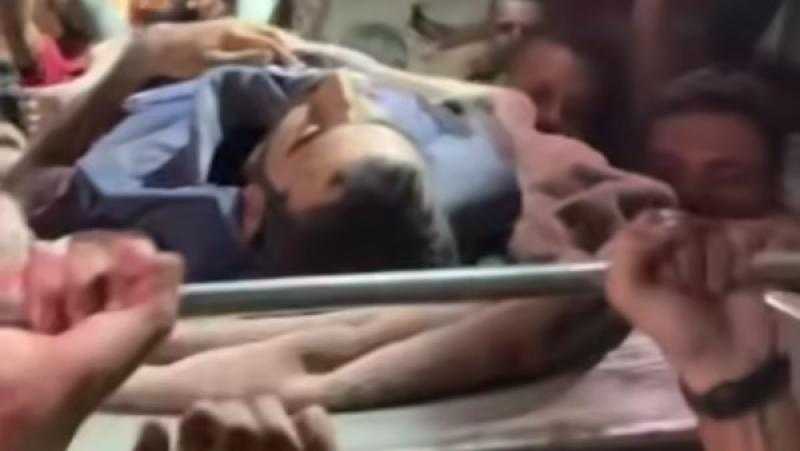 بالزي الصحفي.. تشييع جثمان الصحفي الفلسطيني صالح الجعفراوي