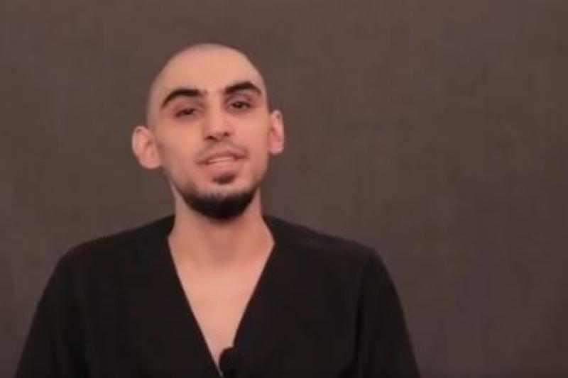 تجهيز أسير إسرائيلي قبل إطلاق سراحه