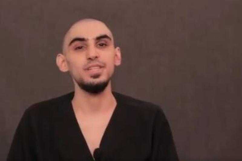 سرايا القدس تبث مشاهد لتجهيز أسير إسرائيلي قبل إطلاق سراحه