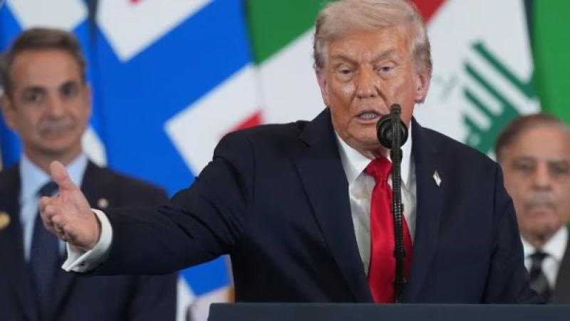 في شرم الشيخ.. ترامب يختم حديثه بسيل من المجاملة والمزاح مع قادة العالم المشاركين في القمة