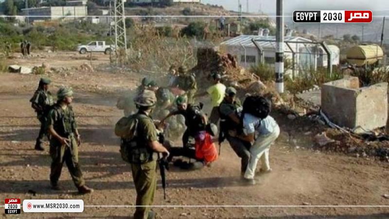 عشرات الإصابات في اقتحام قوات الاحتلال لبلدة بيت كاحل في فلسطين