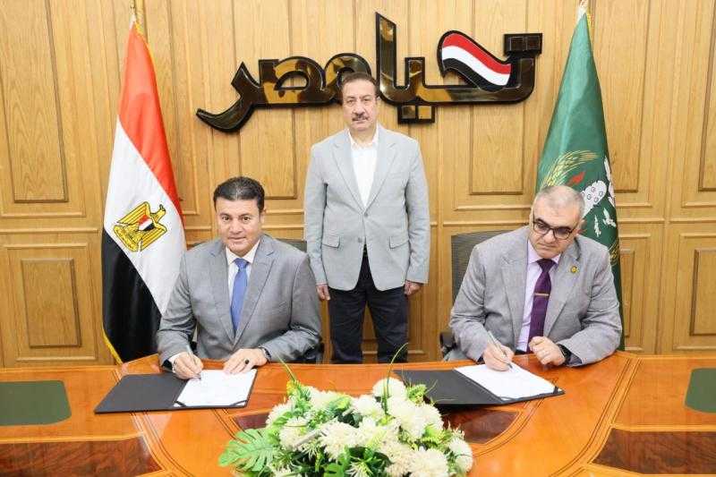 محافظ المنوفية يشهد توقيع بروتوكول تعاون مع المجلس الاعلى للجامعات لتفعيل البرامج التدريبية وتنمية مهارات الكوادر البشرية