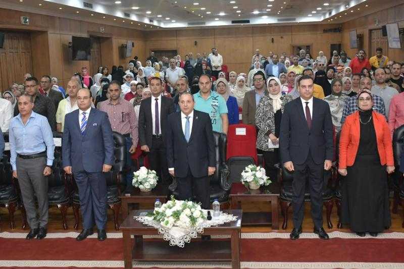 محافظ بورسعيد يشهد ندوة توعوية حول دور هيئة الرقابة الإدارية في الوقاية من الفساد ومكافحته