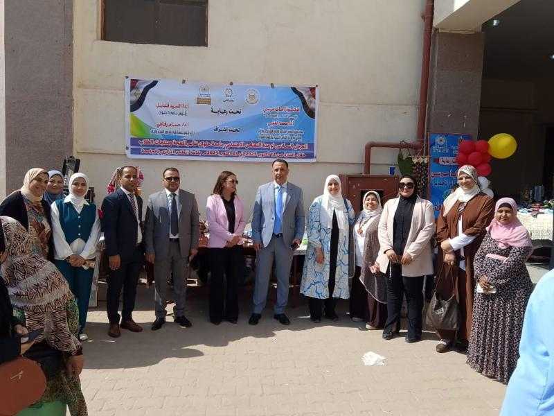 وحدة التضامن الاجتماعي تفتتح معرض الأسر المنتجة بجامعة حلوان بمشاركة 120 عارضا وعارضة