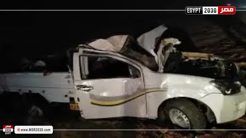 انقلاب سيارة عمال 