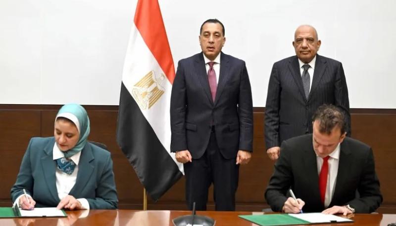 «المصرية لنقل الكهرباء» تتعاون مع «K&K» الإماراتية لتنفيذ مشروع الربط الكهربائي بين مصر وأوروبا