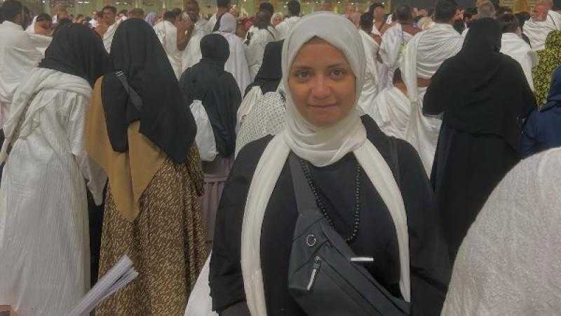 أحدث ظهور لـ سهر الصايغ أمام الكعبة