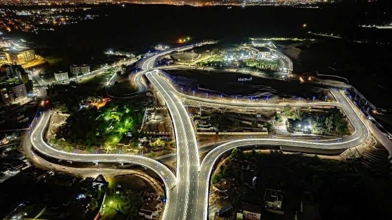 شبكة طرق وكباري عالمية.. إنجازات وزارة النقل ترسم ملامح الجمهورية الجديدة