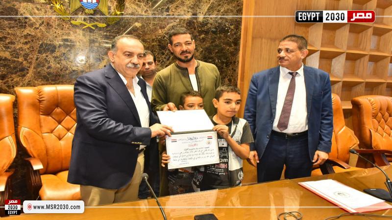 محافظ أسيوط